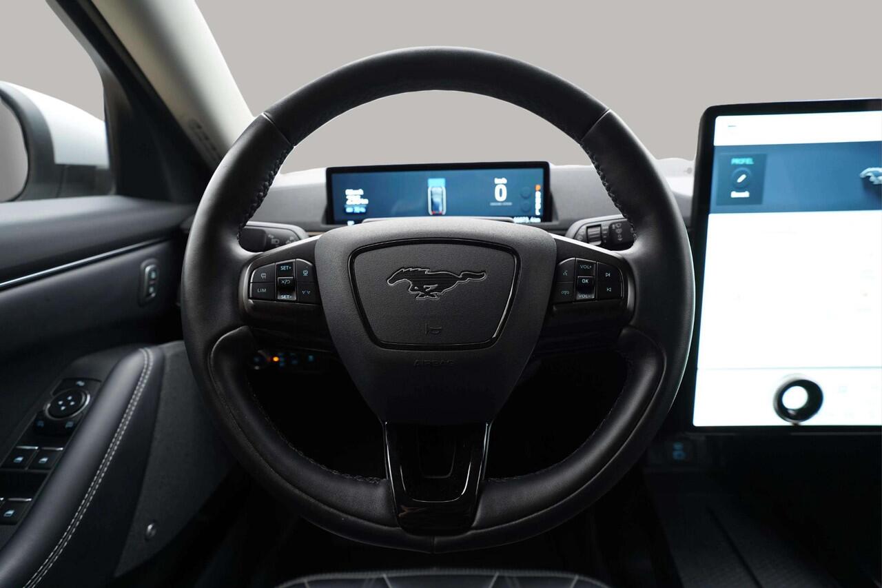 Ford MUSTANG Mach-E RWD 75 kWh SOH 93% | B&O | Adaptive Cruise & Climate Control | Stoel & Stuurverwarming | Carplay | Camera | Orig. NL |