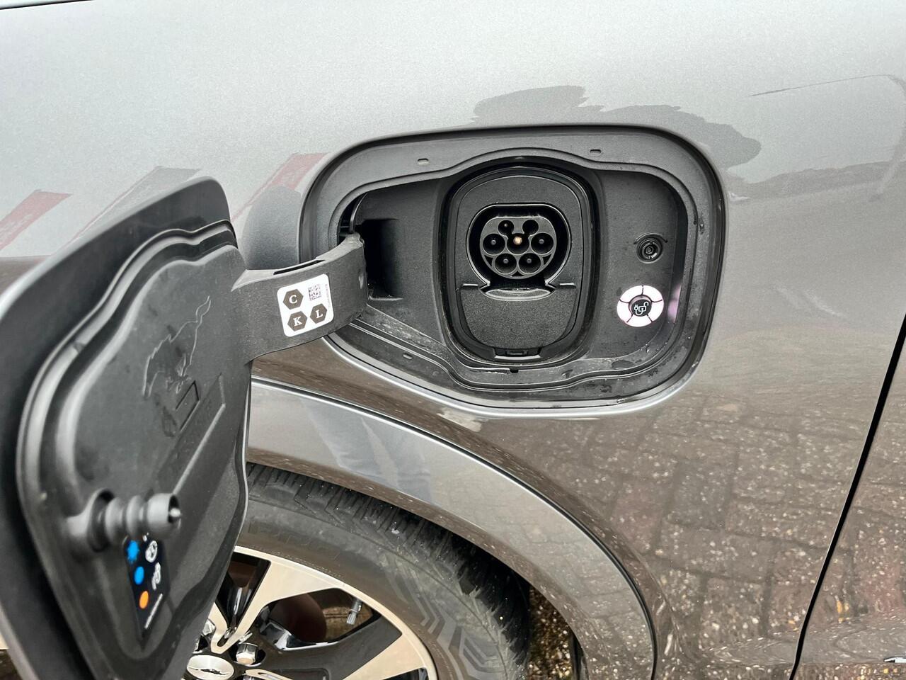 Ford MUSTANG Mach-E Extended First Edition AWD 98 kWh Garantie t/m juni 2028!!!