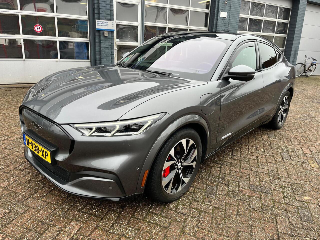 Ford MUSTANG Mach-E Extended First Edition AWD 98 kWh Garantie t/m juni 2028!!!