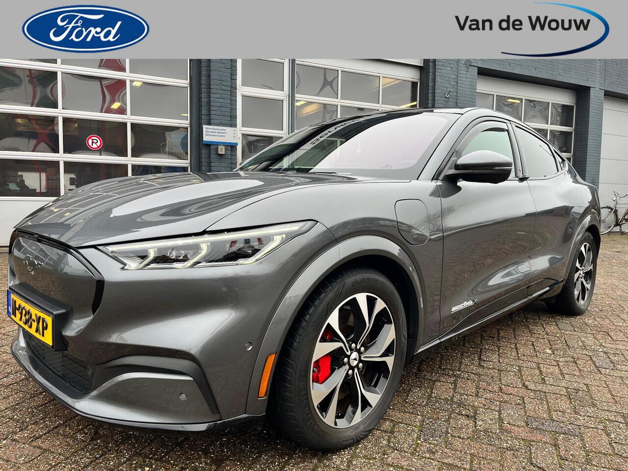 Ford MUSTANG Mach-E Extended First Edition AWD 98 kWh Garantie t/m juni 2028!!!