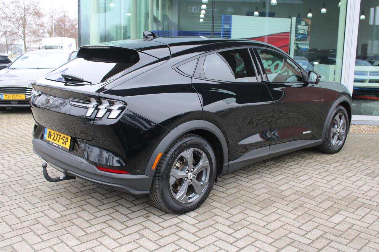 Ford MUSTANG Mach-E Extended RWD 98 kWh | Panoramadak | Trekhaak | Bang&Olufsen | Elektrische achterklep