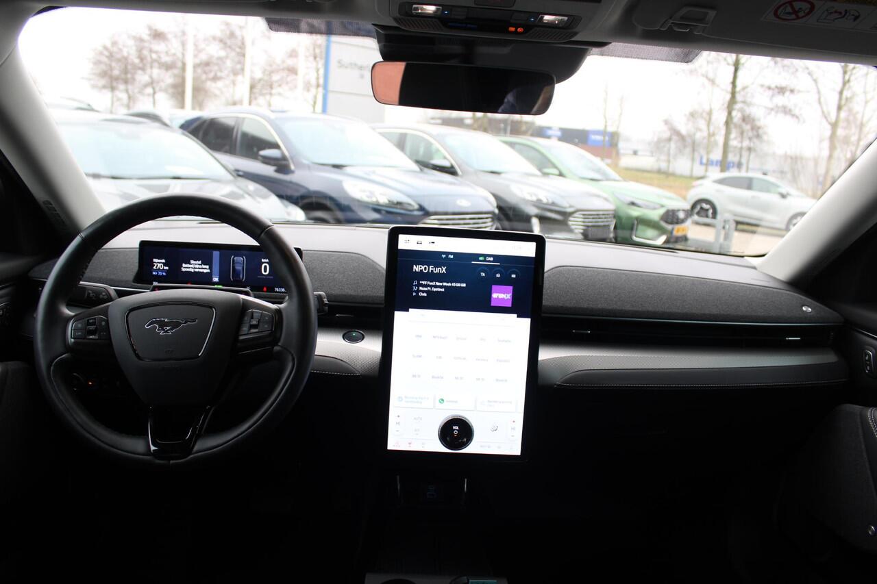 Ford MUSTANG Mach-E Extended RWD 98 kWh | Panoramadak | Trekhaak | Bang&Olufsen | Elektrische achterklep