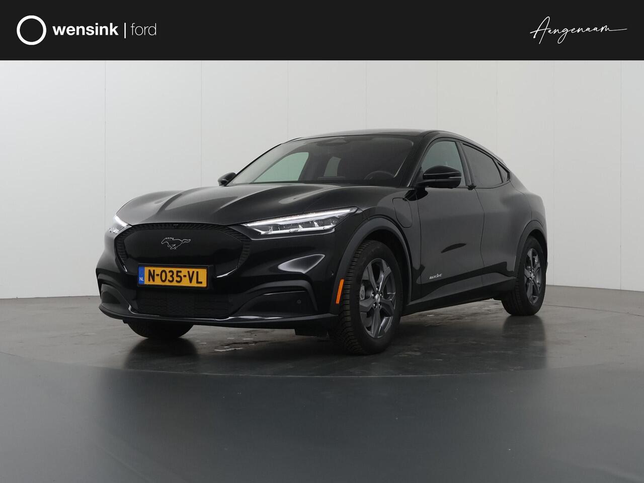 Ford MUSTANG Mach-E RWD 75 kWh | Trekhaak | Panoramadak | B&O | Winterpakket | Cruise Control Adaptief |