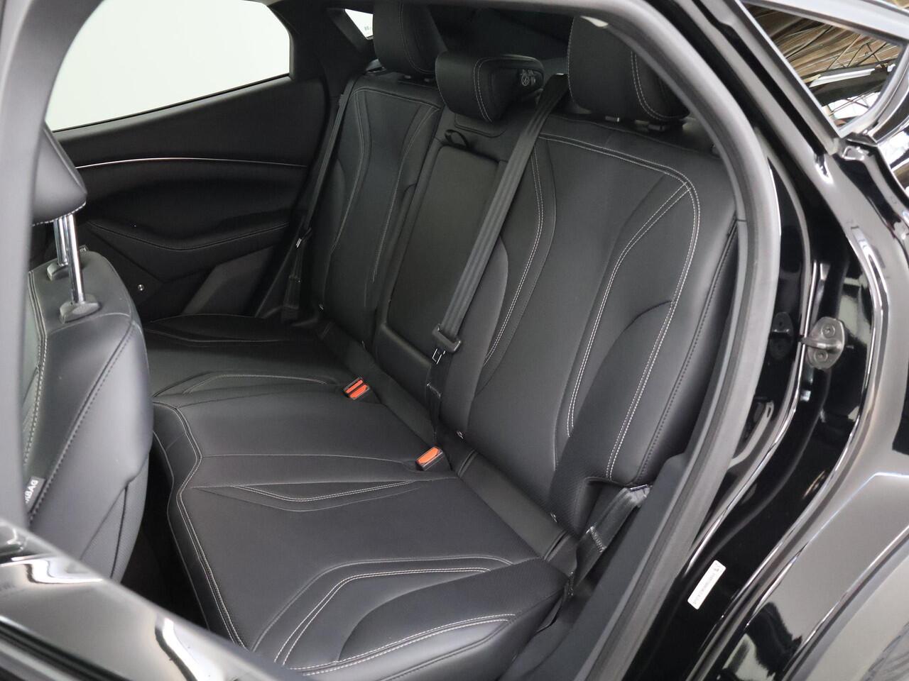 Ford MUSTANG Mach-E RWD 75 kWh | Trekhaak | Panoramadak | B&O | Winterpakket | Cruise Control Adaptief |