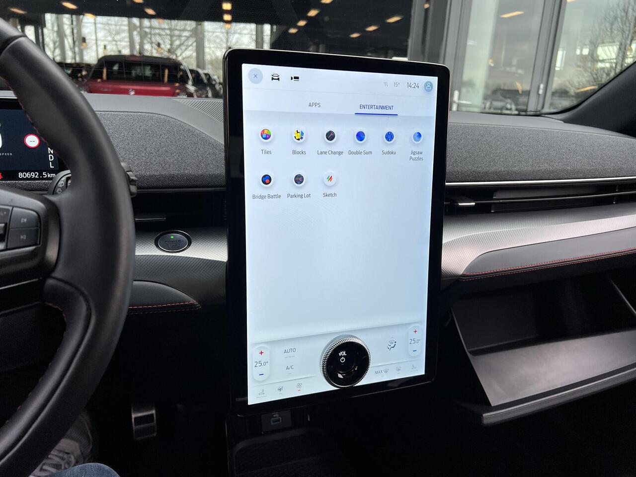 Ford MUSTANG Mach-E Extended First Edition AWD 98 kWh 338PK | 95,5% SOH | Panoramadak | Leder | Navigatie