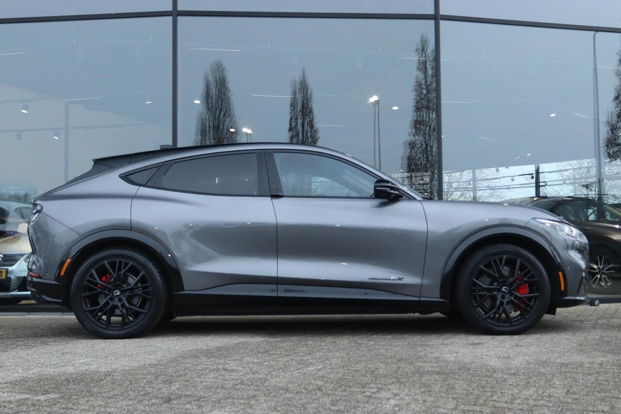 Ford MUSTANG MACH-E EXTENDED FIRST EDITION AWD 98KWH ORIG. NL | 373PK | SOH 93% | CARPLAY | 360 CAMERA | B&O | MEMORY | WINTERPACK