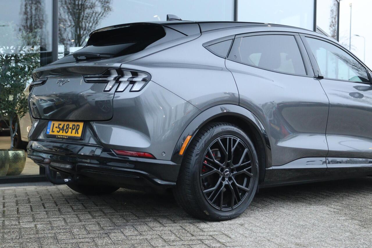 Ford MUSTANG MACH-E EXTENDED FIRST EDITION AWD 98KWH ORIG. NL | 373PK | SOH 93% | CARPLAY | 360 CAMERA | B&O | MEMORY | WINTERPACK
