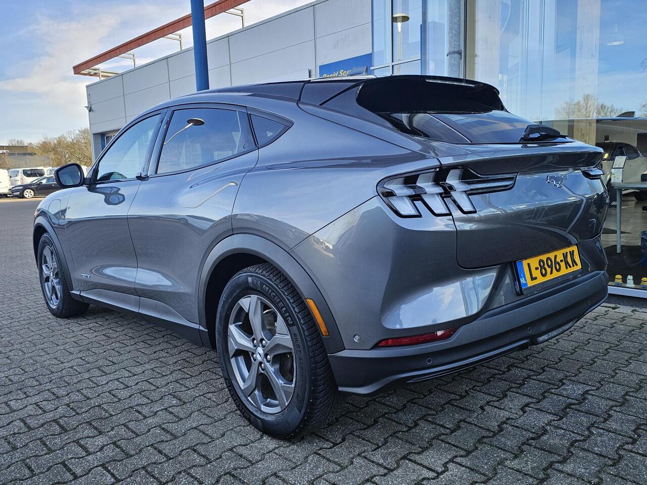 Ford MUSTANG Mach-E RWD 75 kWh | Bang & Olufsen | 43600 km