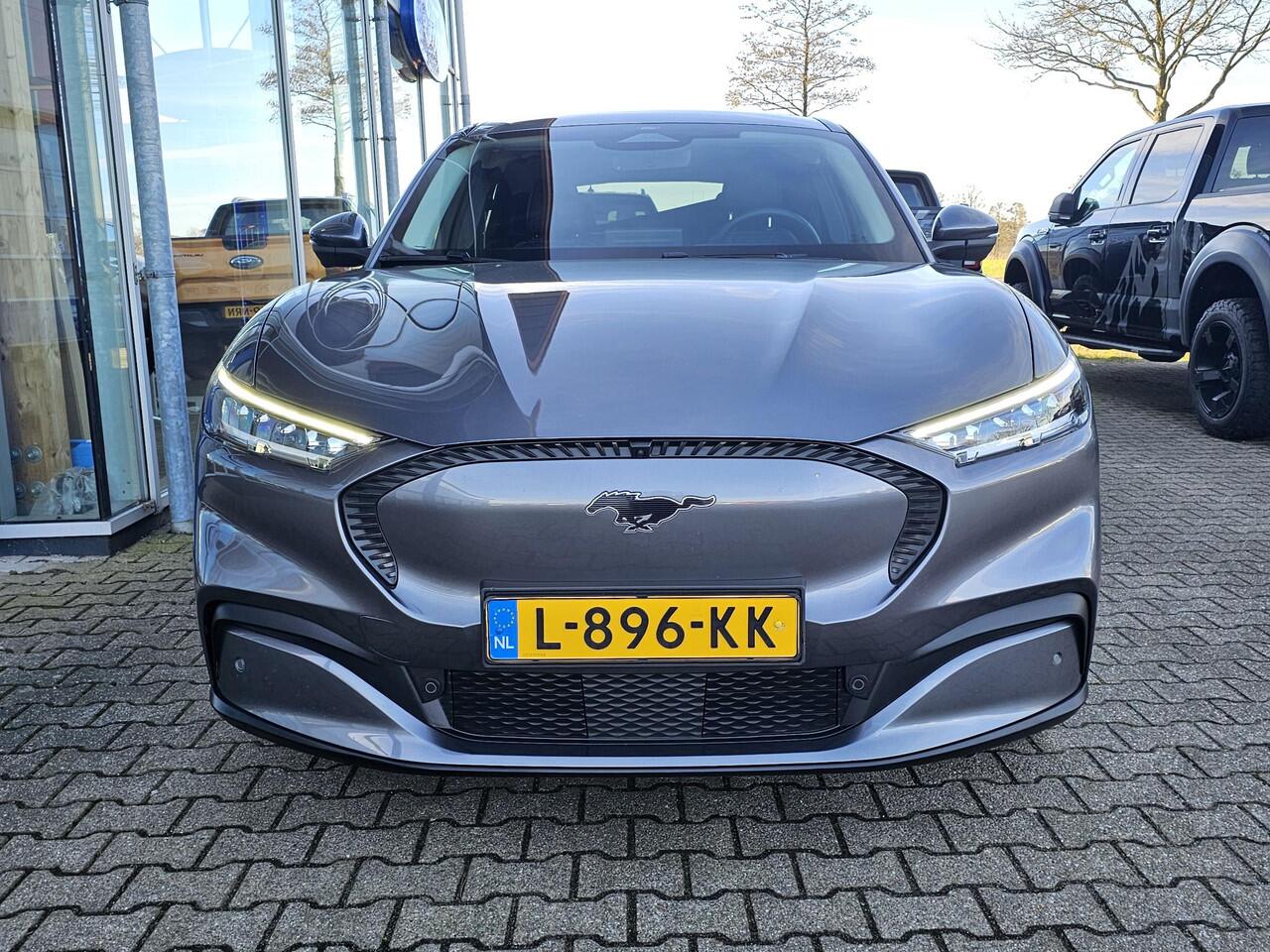 Ford MUSTANG Mach-E RWD 75 kWh | Bang & Olufsen | 43600 km