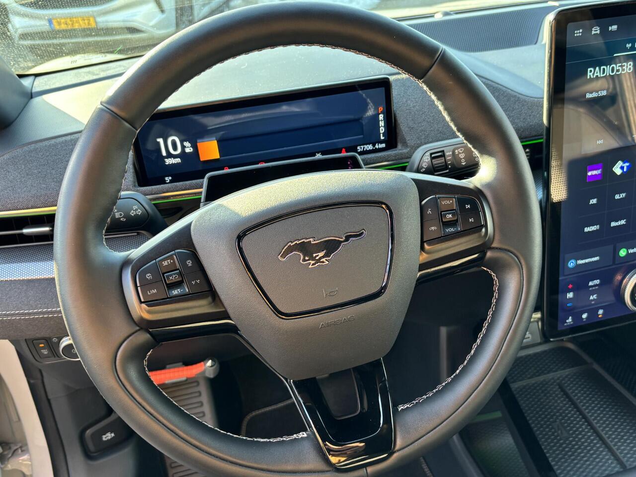 Ford MUSTANG Mach-E GT Extended AWD 98 kWh 486pk Adaptieve Cruise | Afneembare Trekhaak | Nederlandse Auto | Dealer onderhouden