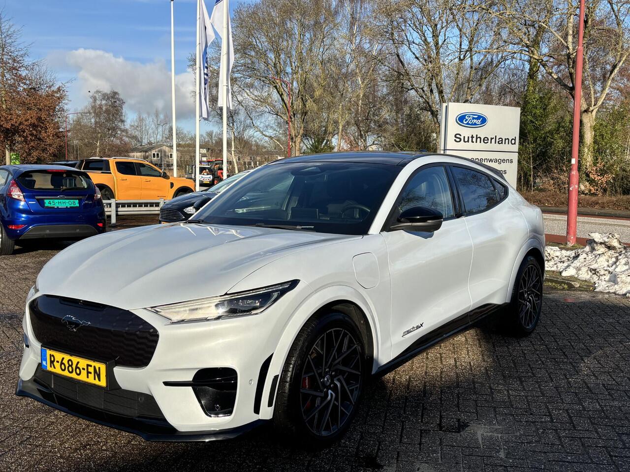 Ford MUSTANG Mach-E GT Extended AWD 98 kWh 486pk Adaptieve Cruise | Afneembare Trekhaak | Nederlandse Auto | Dealer onderhouden