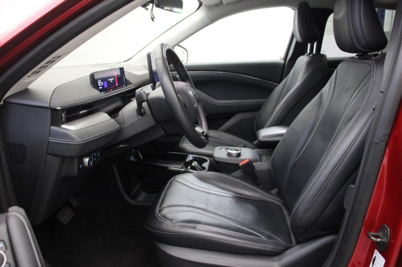 Ford MUSTANG RWD 75 KWH - Panorama, Leer, Navi, Camera, Stoel/Stuur verw. SOH 94%