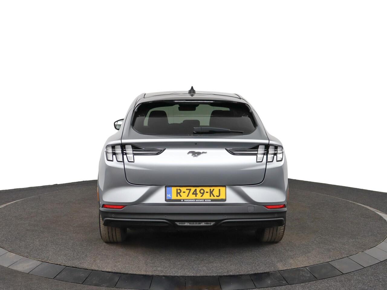 Ford MUSTANG Mach-E RWD 75 kWh |NAP |1e eigenaar |Pano|B&O|BTW |Bomvol