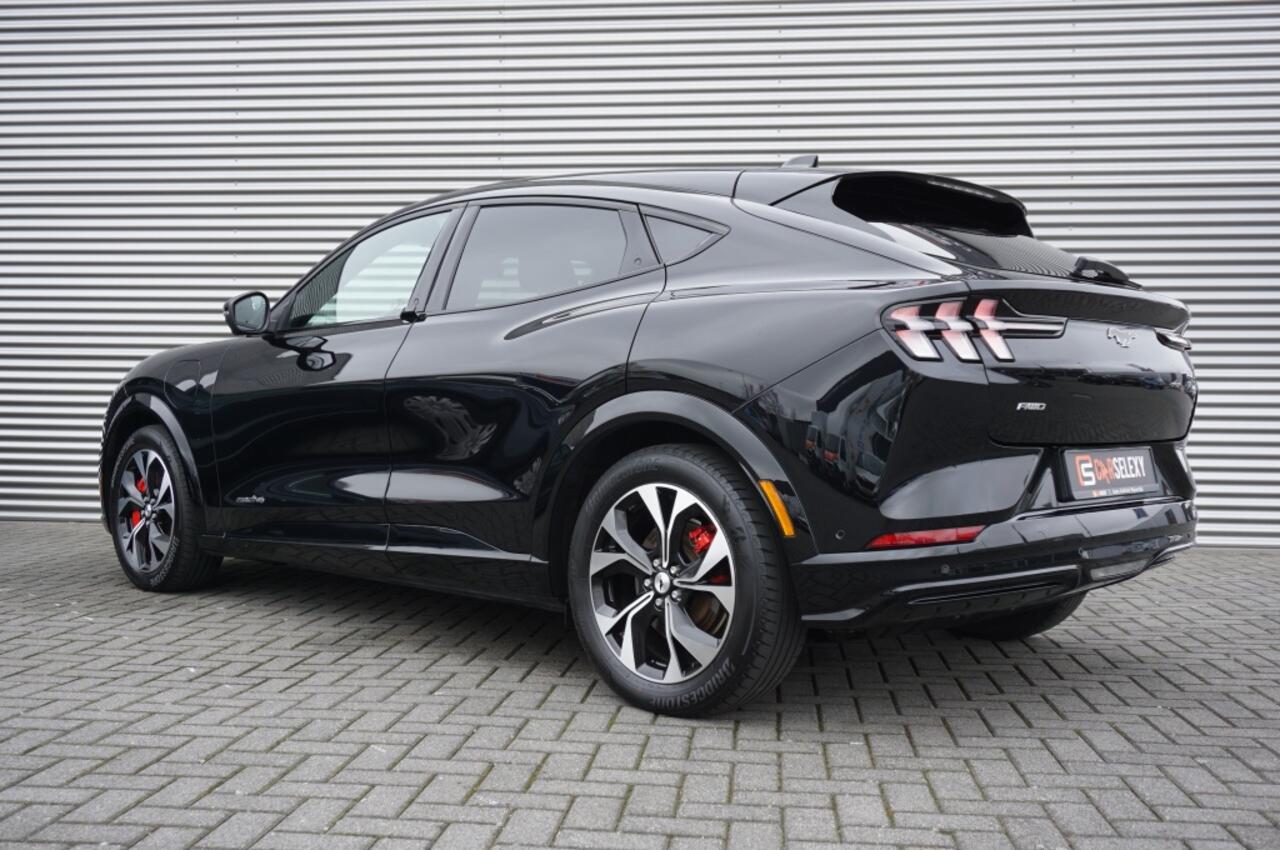 Ford MUSTANG Mach-E AWD 75 kWh 100% ELECTRISCH | 360° CAMERA | PREMIUM AUDIO | 92% S