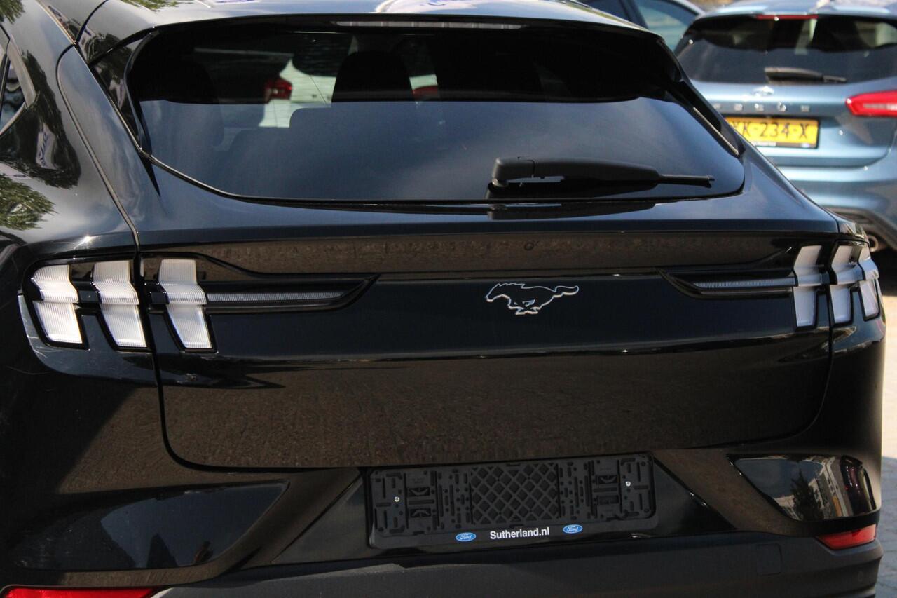 Ford MUSTANG Mach-E RWD 75 kWh 269pk | Technology Pack + | Adaptieve cruise | Winterpack |