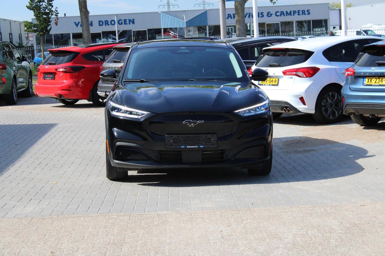 Ford MUSTANG Mach-E RWD 75 kWh 269pk | Technology Pack + | Adaptieve cruise | Winterpack |