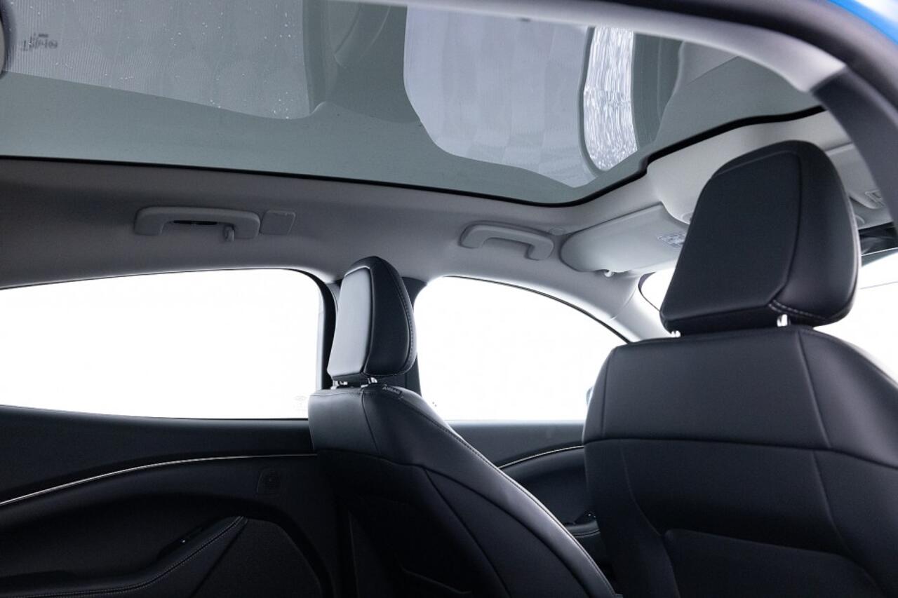 Ford MUSTANG Mach-E RWD 75 kWh | PANORAMADAK | Full LED | LEDER | B&O | NAVI