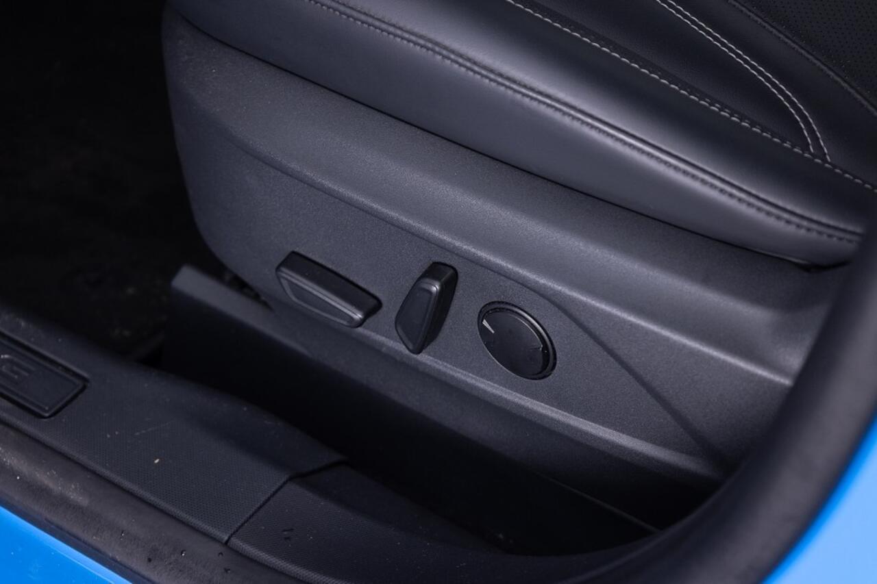 Ford MUSTANG Mach-E RWD 75 kWh | PANORAMADAK | Full LED | LEDER | B&O | NAVI