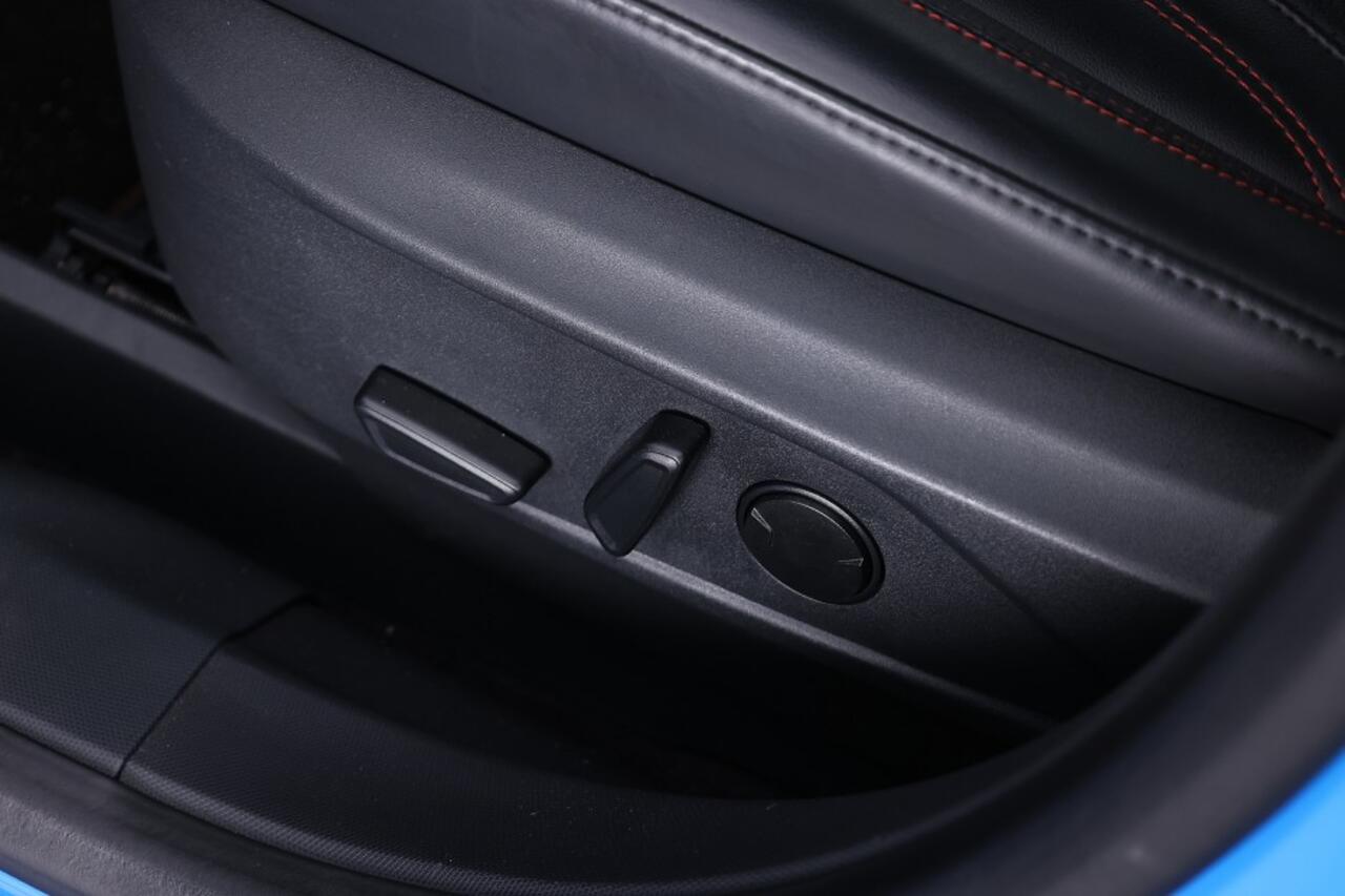 Ford MUSTANG Mach-E Premium AWD 75 kWh | B&O | LEDER | KEYLESS | CARPLAY