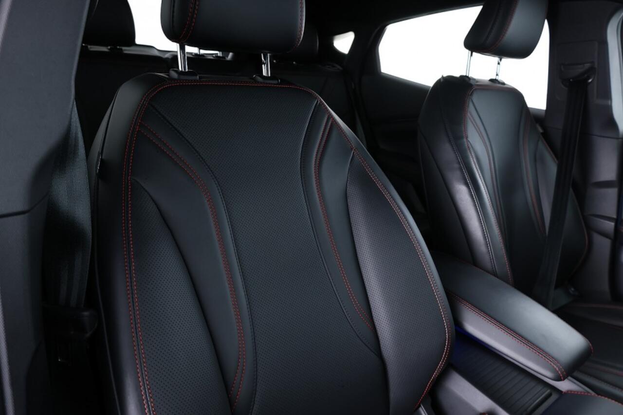 Ford MUSTANG Mach-E Premium AWD 75 kWh | B&O | LEDER | KEYLESS | CARPLAY