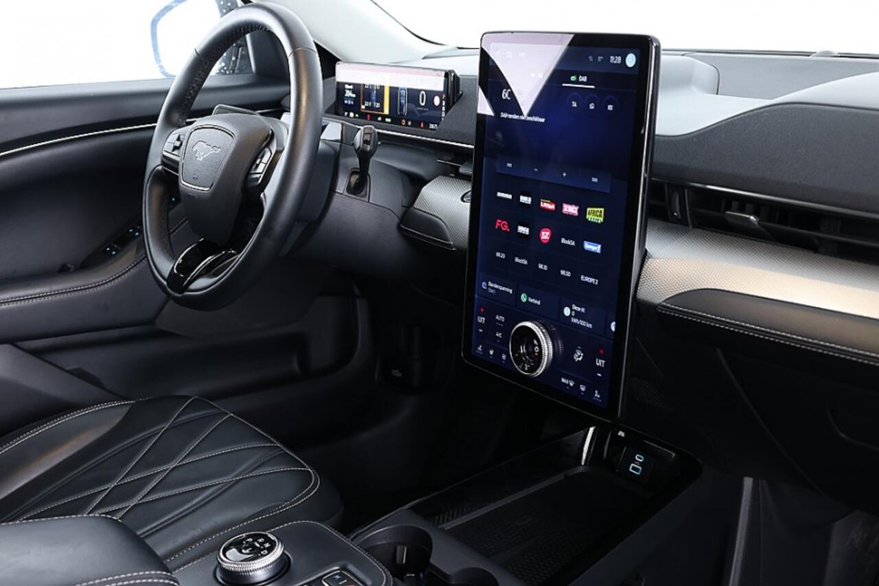 Ford MUSTANG Mach-E RWD 75 kWh | Full LED | LEDER | CAMERA | SOH 96%