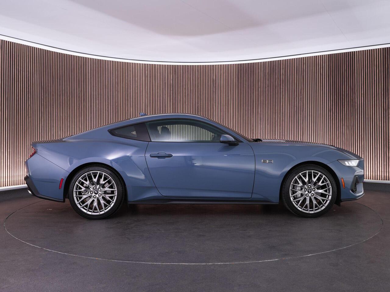 Ford MUSTANG GT 5.0 487PK |1e eigenaar|handgeschakeld|B&O|stoelverwarming & verkoeling|stuurverwarming|memory|adaptive|keyless|sportstoelen|sperdifferentieel|