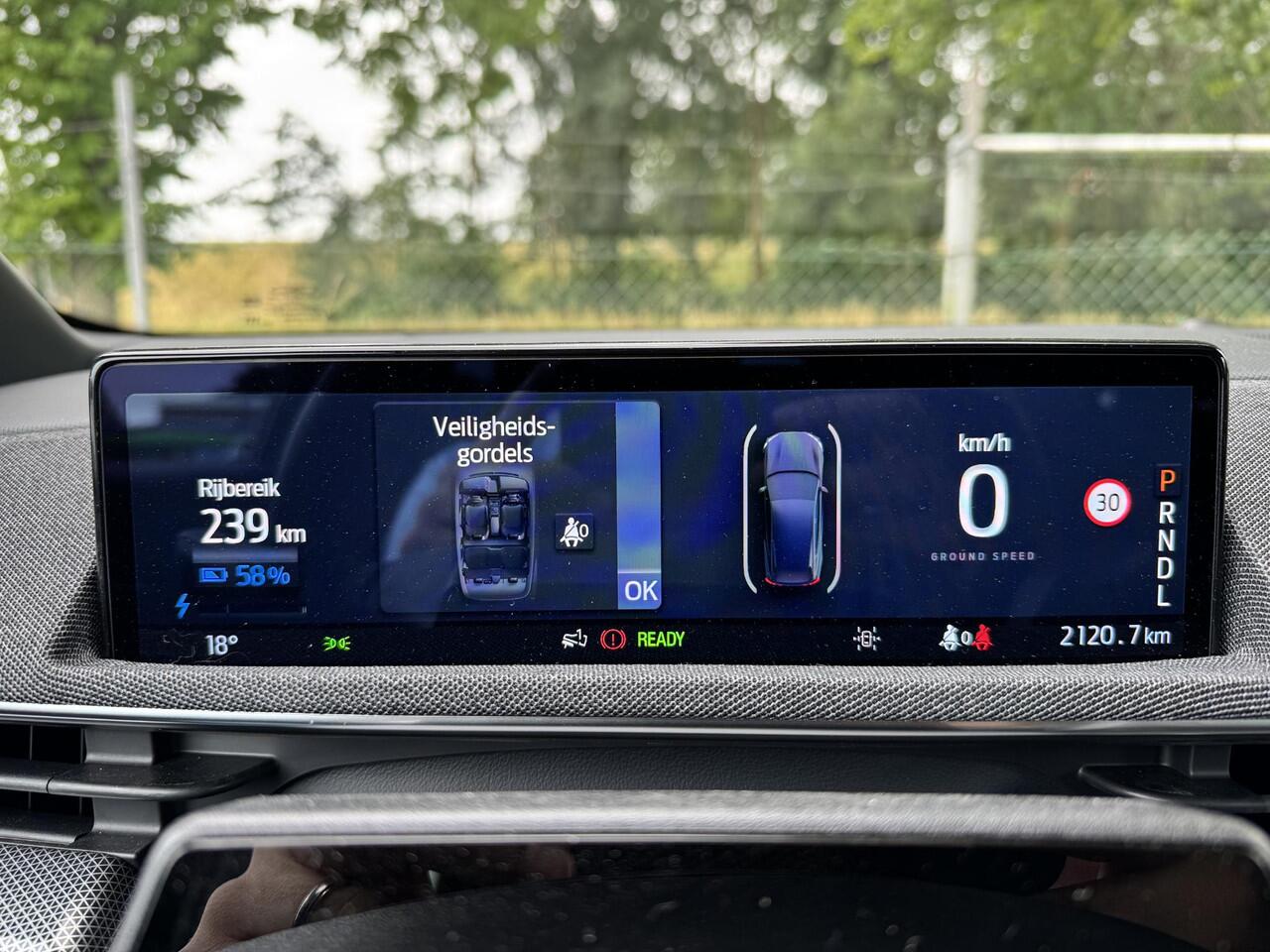 Ford MUSTANG Mach-E GT Extended AWD 98 kWh | PANO | WINTERPACK | BLIS | LUXE |