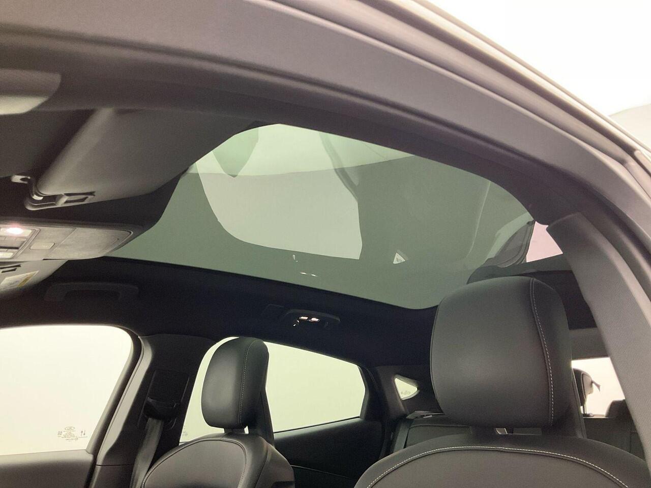 Ford MUSTANG Mach-E GT Extended AWD 98 kWh | 487pk | Panoramadak | Adaptieve Cruise | BLIS