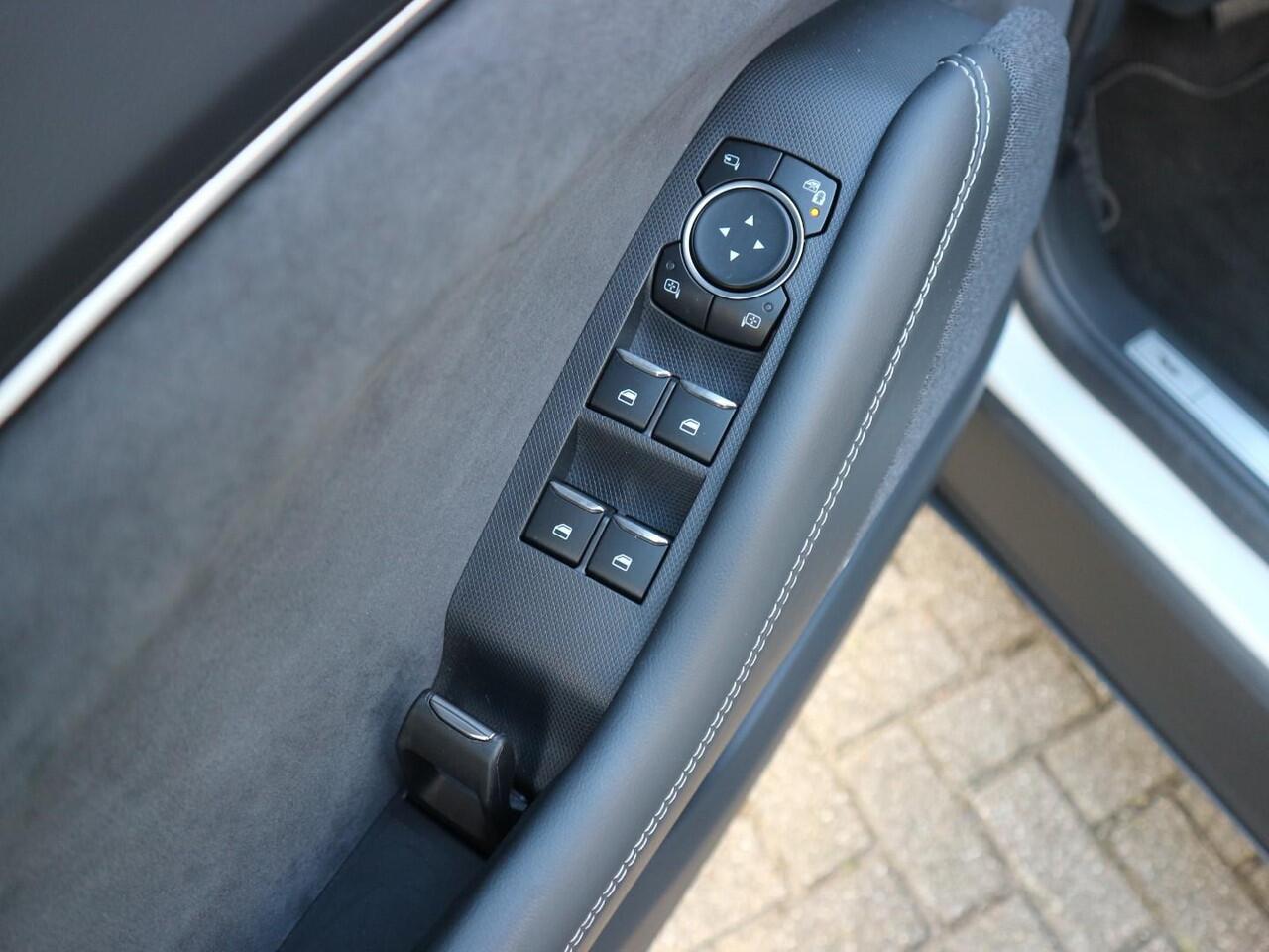 Ford MUSTANG Mach-E GT Extended AWD 98 kWh | 487 PK | Panoramadak | Suede Bekleding | Apple Carplay - Android Auto |