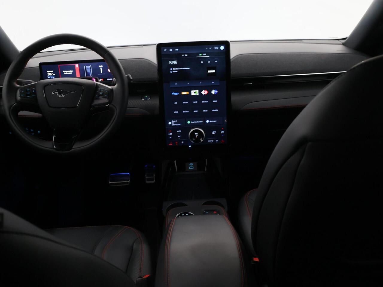 Ford MUSTANG Mach-E Extended Premium RWD 98 kWh | Navigatie | Parkeercamera 360° | Keyless Go | B&O | Cruise Control Adaptief | Elektr, Achterklep |