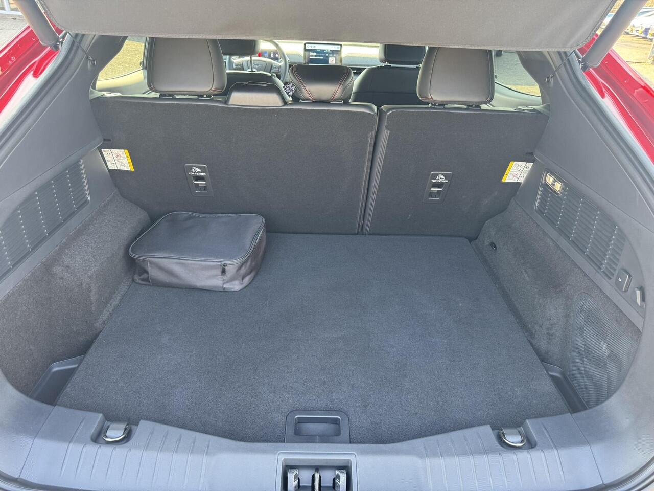 Ford MUSTANG Mach-E Extended Premium RWD 98 kWh | SCI | 294pk | Technology Pack Plus | Adaptieve Cruise |