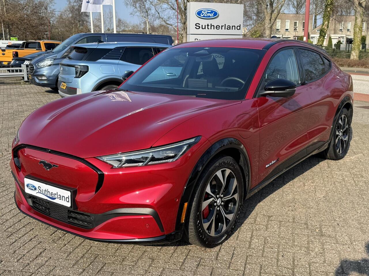 Ford MUSTANG Mach-E Extended Premium RWD 98 kWh | SCI | 294pk | Technology Pack Plus | Adaptieve Cruise |