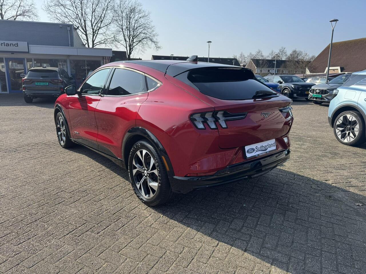 Ford MUSTANG Mach-E Extended Premium RWD 98 kWh | SCI | 294pk | Technology Pack Plus | Adaptieve Cruise |