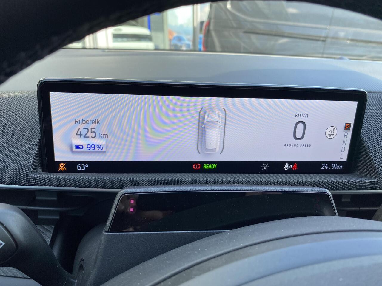 Ford MUSTANG Mach-E Standard Range RWD 72,6 kWh Direct uit voorraad leverbaar