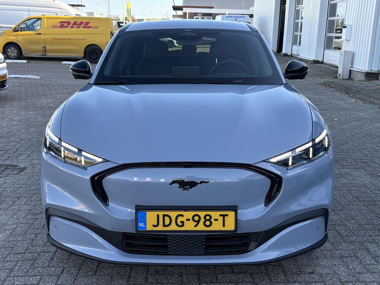 Ford MUSTANG Mach-E Extended Premium RWD 88 kWh | 19" Lichtmetalen velgen | Technology Pack Plus |