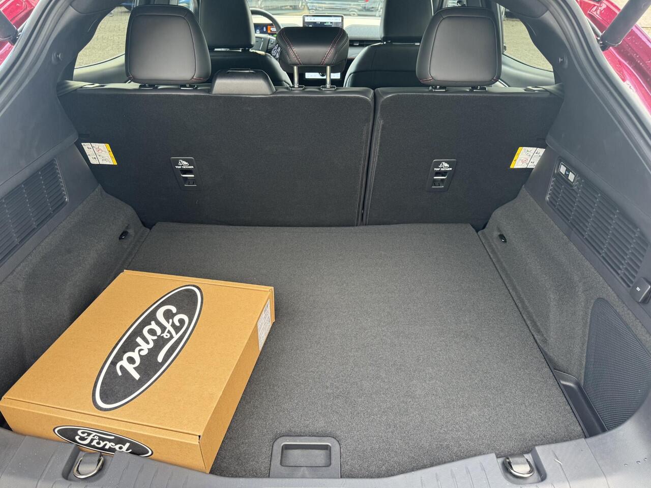 Ford MUSTANG Mach-E Extended Premium RWD 88 kWh |296pk | Ford Voorraad | Technology Pack Plus