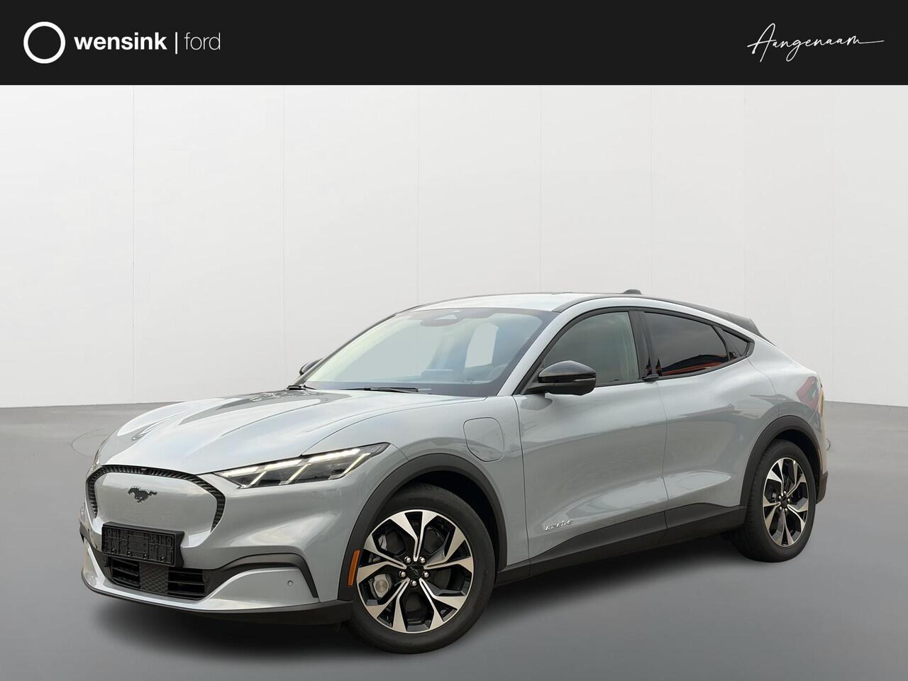 Ford MUSTANG Mach-E Standard RWD 72,6 kWh | Adaptieve Cruise Control | Stoel,- Stuur & Voorruitverwarming | Warmtepomp