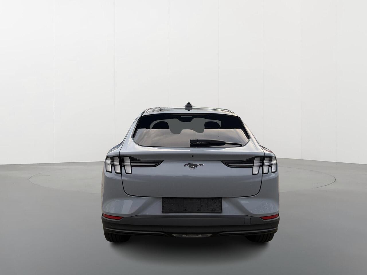 Ford MUSTANG Mach-E Standard RWD 72,6 kWh | Adaptieve Cruise Control | Stoel,- Stuur & Voorruitverwarming | Warmtepomp