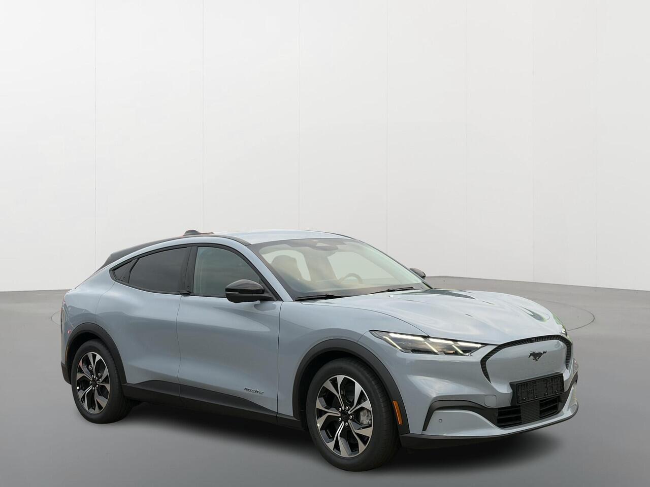 Ford MUSTANG Mach-E Standard RWD 72,6 kWh | Adaptieve Cruise Control | Stoel,- Stuur & Voorruitverwarming | Warmtepomp