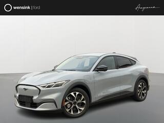 ford-mustang-mach-e-standard-rwd-72