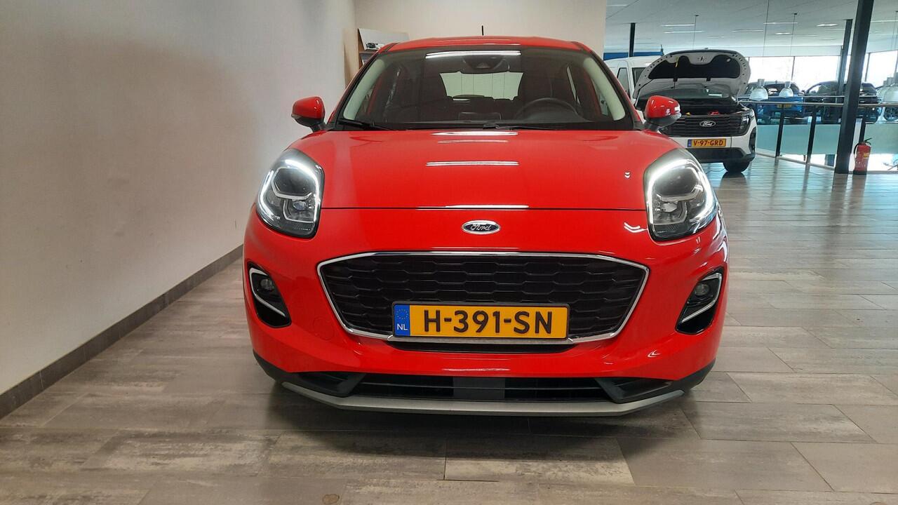 Ford PUMA 1.0 EcoBoost Hybrid Titanium