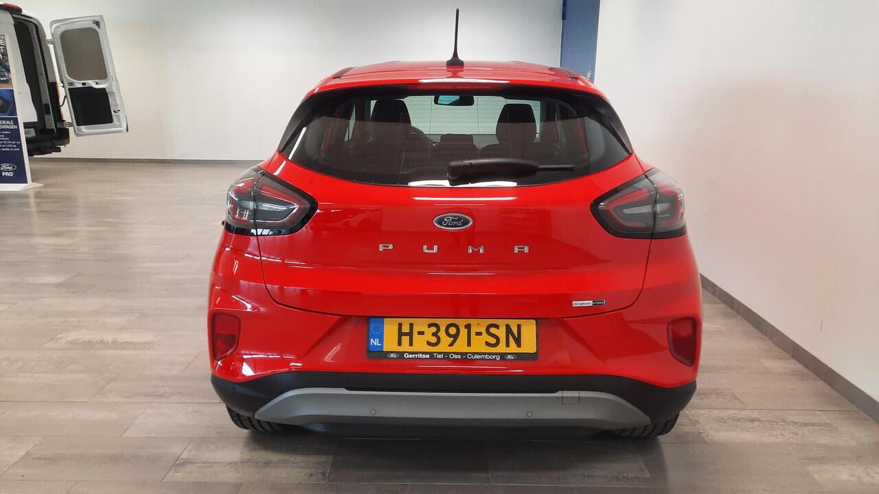 Ford PUMA 1.0 EcoBoost Hybrid Titanium