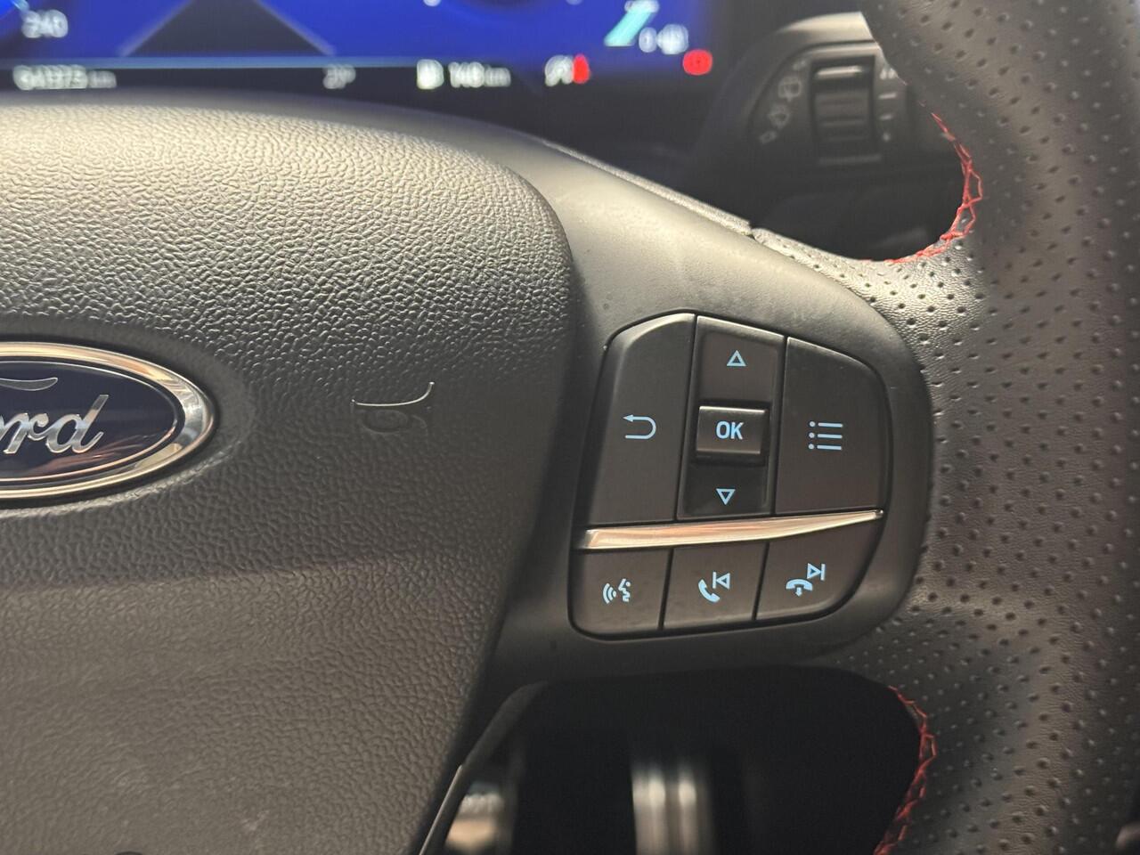 Ford PUMA 1.0 EcoBoost Hybrid ST-Line Navi Winter pack Cruise control Privacy Glass Dealeronderhouden