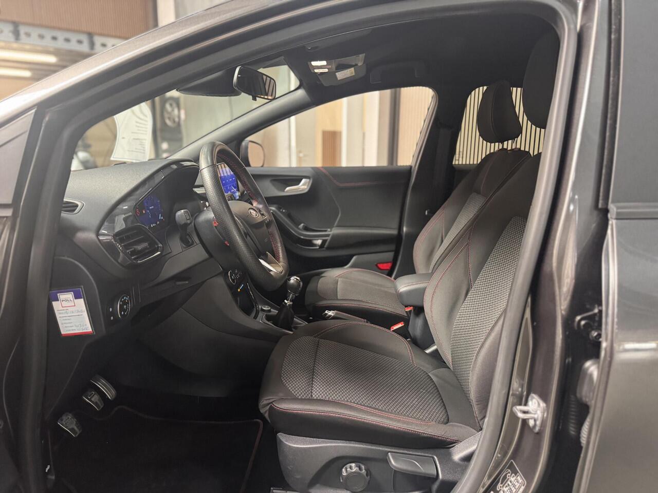 Ford PUMA 1.0 EcoBoost Hybrid ST-Line Navi Winter pack Cruise control Privacy Glass Dealeronderhouden