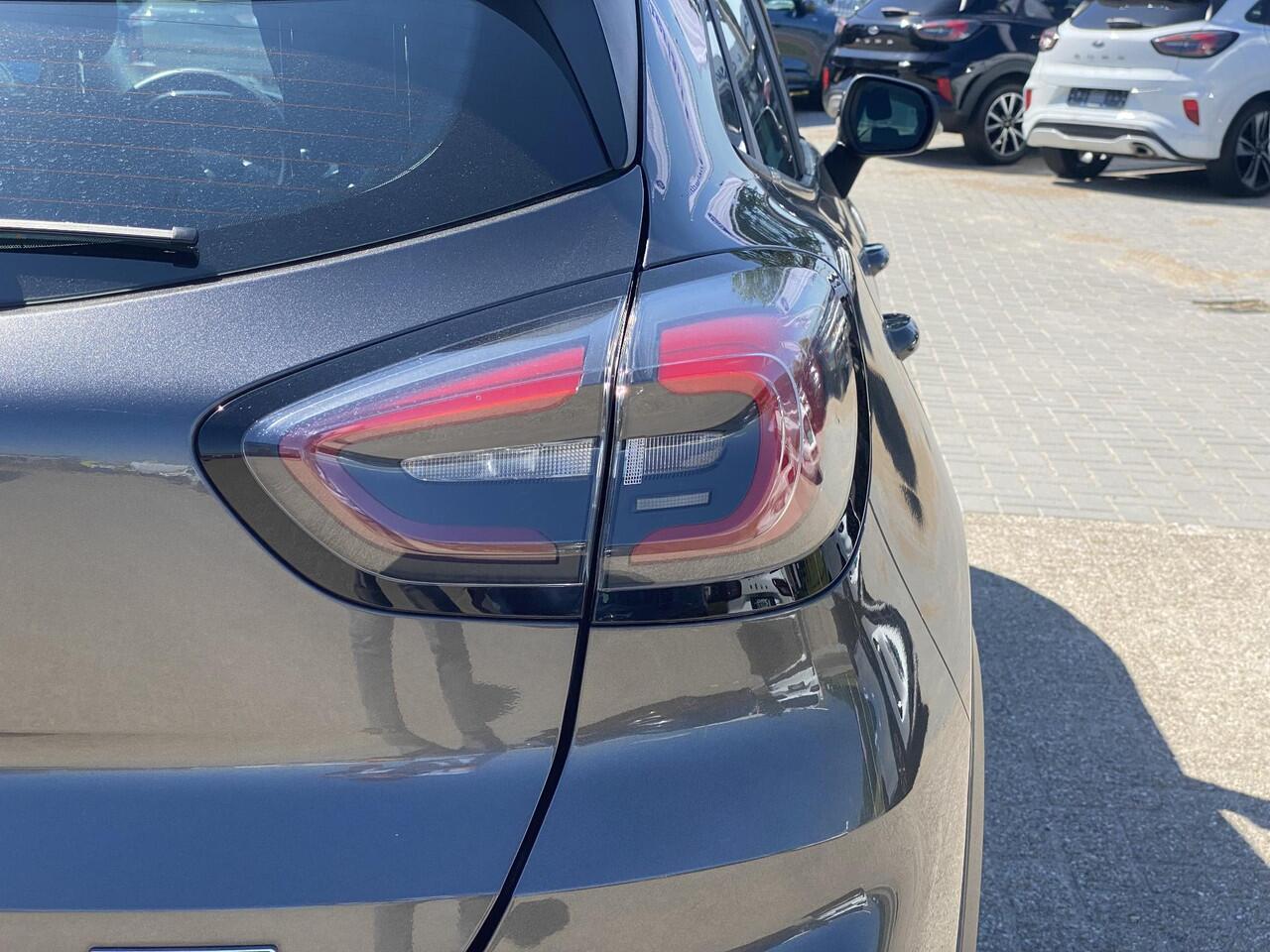 Ford PUMA 1.0 EcoBoost Hybrid Titanium 125pk | Comfort pakket | Winterpack | Panoramadak | Trekhaak | Adaptieve Cruise | BLIS