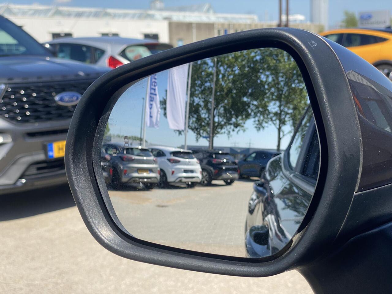 Ford PUMA 1.0 EcoBoost Hybrid Titanium 125pk | Comfort pakket | Winterpack | Panoramadak | Trekhaak | Adaptieve Cruise | BLIS