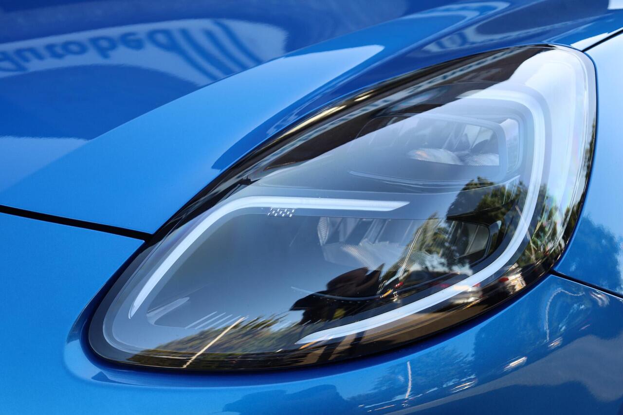 Ford PUMA 1.0 EcoBoost 155 PK!Hybrid ST-Line X First Edition CAMERA CARPLAY B&O HALFLEER DAB ACC ZWARTE-HEMEL 18"LMV BLIS ELEK-LAADKLEP ENZ.