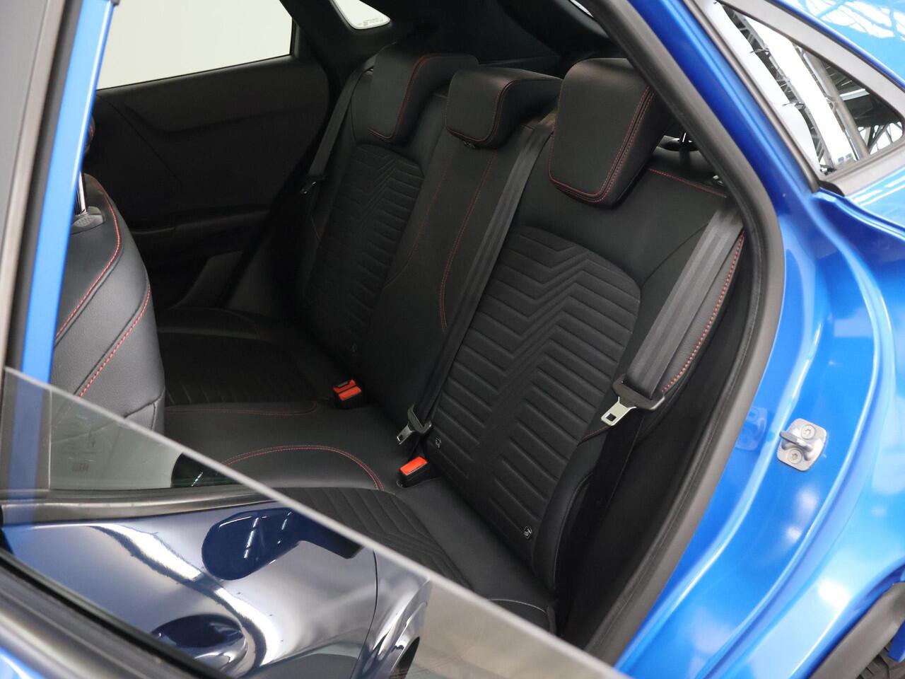 Ford PUMA 1.0 EcoBoost Hybrid ST-Line X | Panoramadak | B&O | Winterpakket | Navigatie | Elektr. Achterklep |