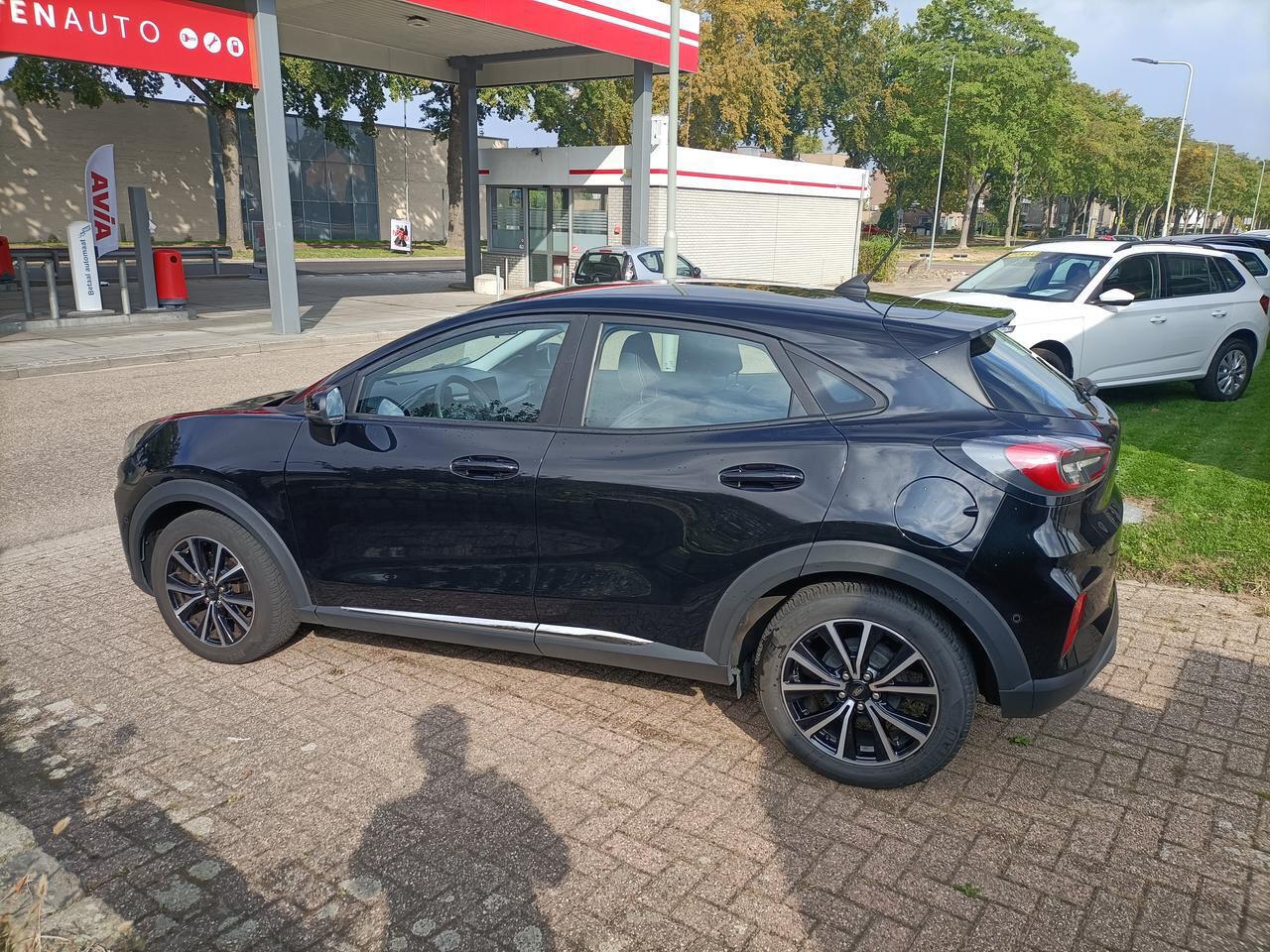 Ford PUMA 125pk Titanium, Navi, AdCruise, Voorruitverw