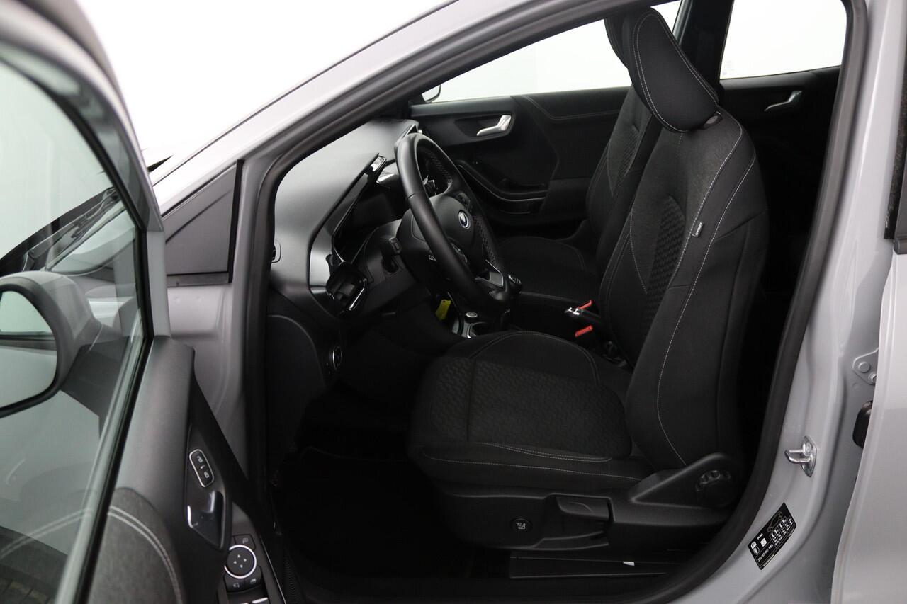 Ford PUMA 1.0 EcoBoost Hybrid Titanium | Trekhaak | Navigatie